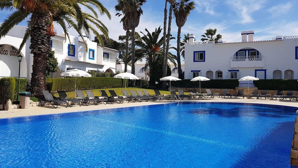 Pestana Palm Gardens 호텔 카르보에이루 외부 사진