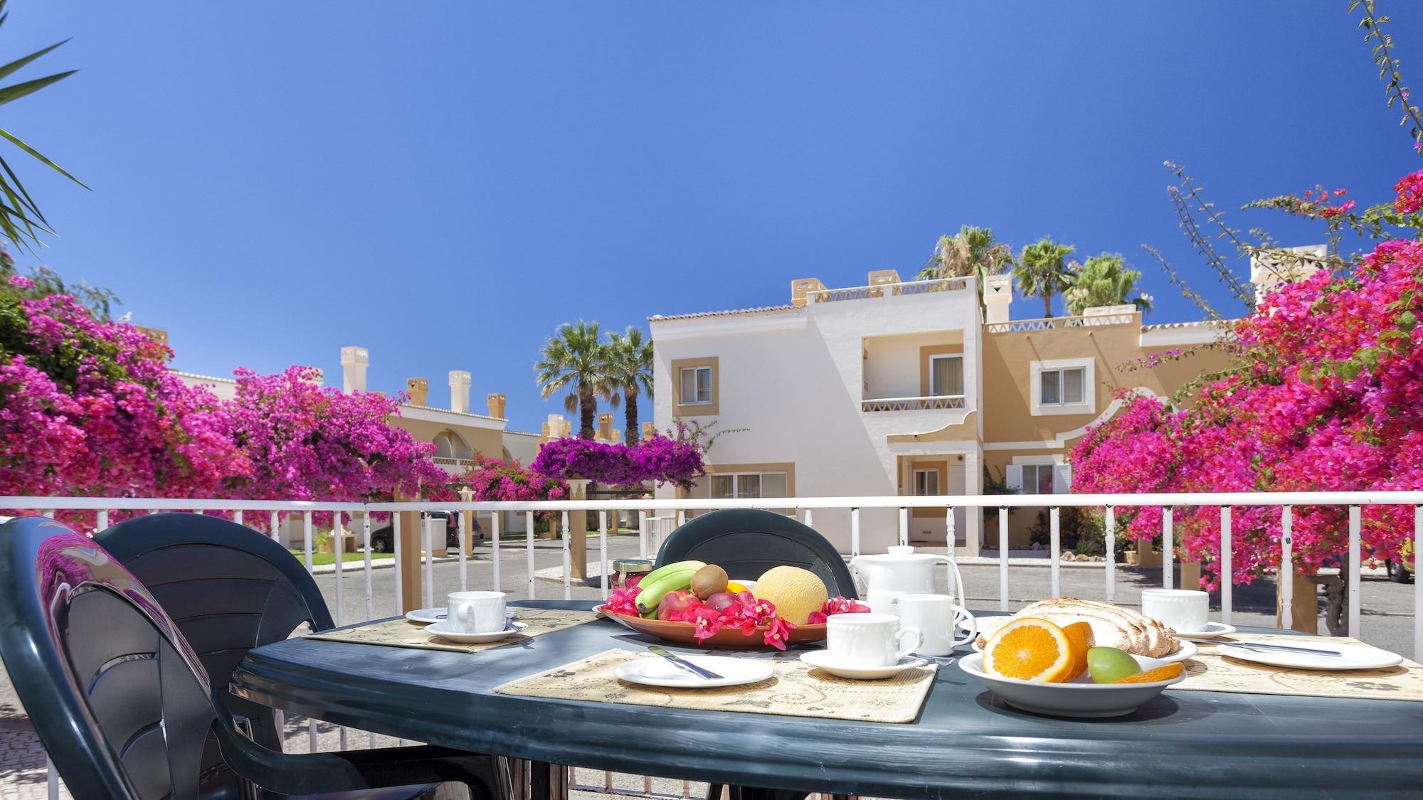 Pestana Palm Gardens 호텔 카르보에이루 외부 사진
