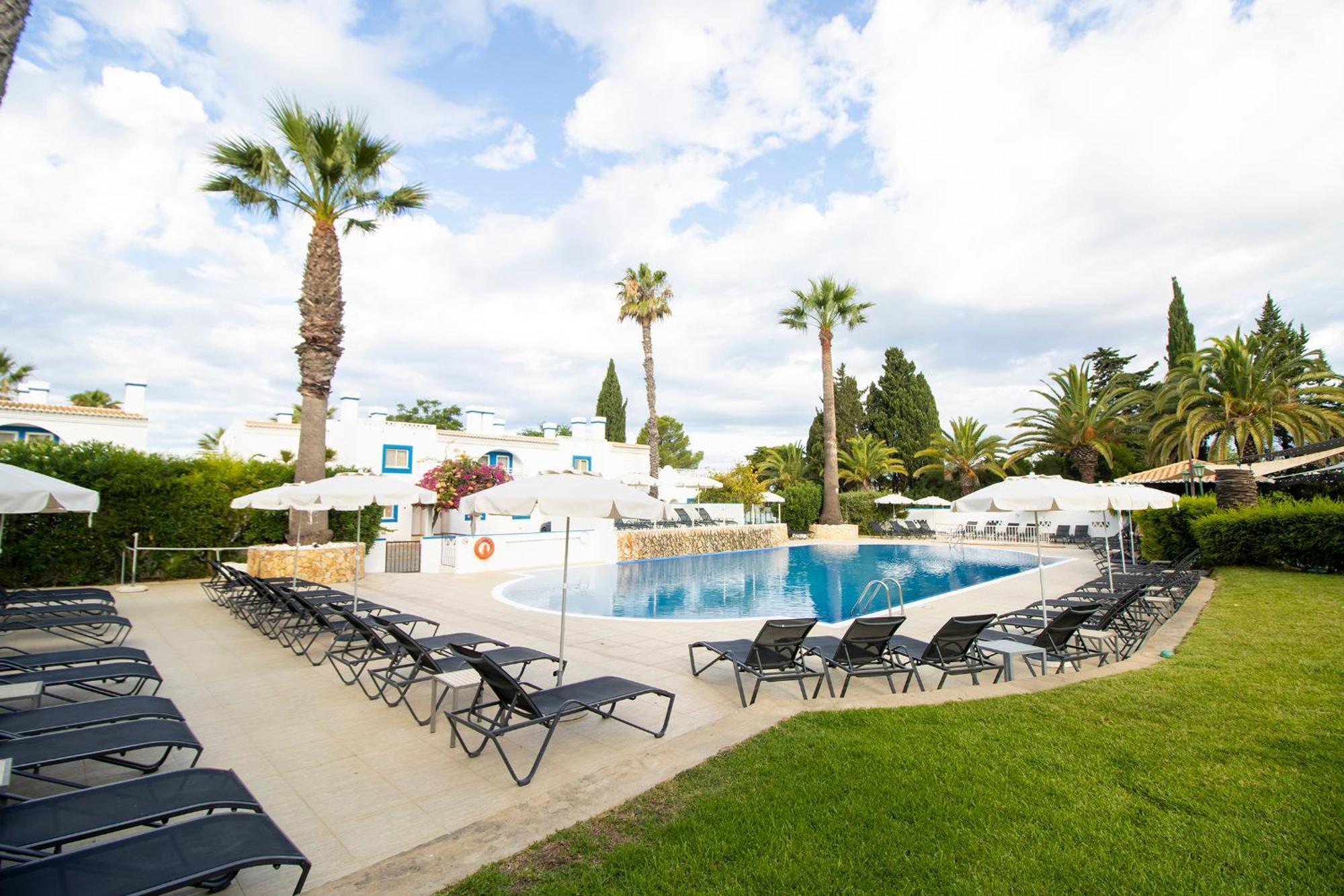 Pestana Palm Gardens 호텔 카르보에이루 외부 사진